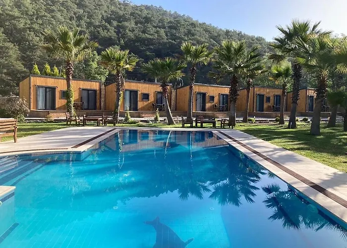 Riverside Gocek Apart ホテル フェティエ