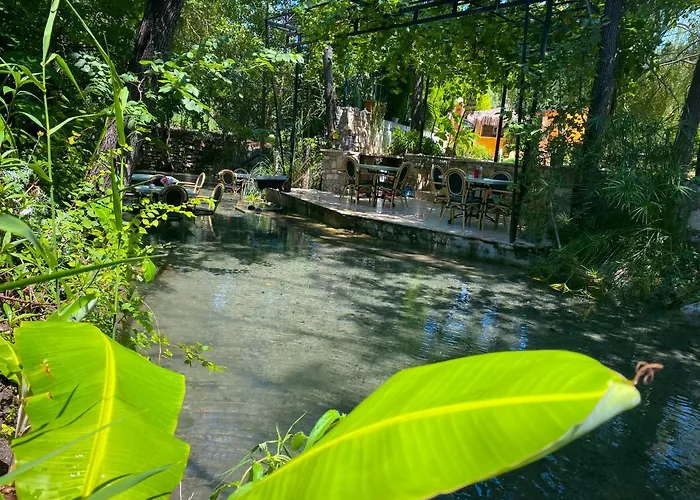 ホテル Riverside Gocek Apart