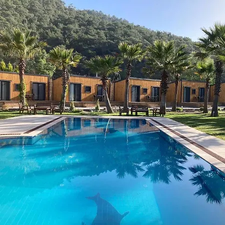 Riverside Gocek Apart 酒店 费特希耶